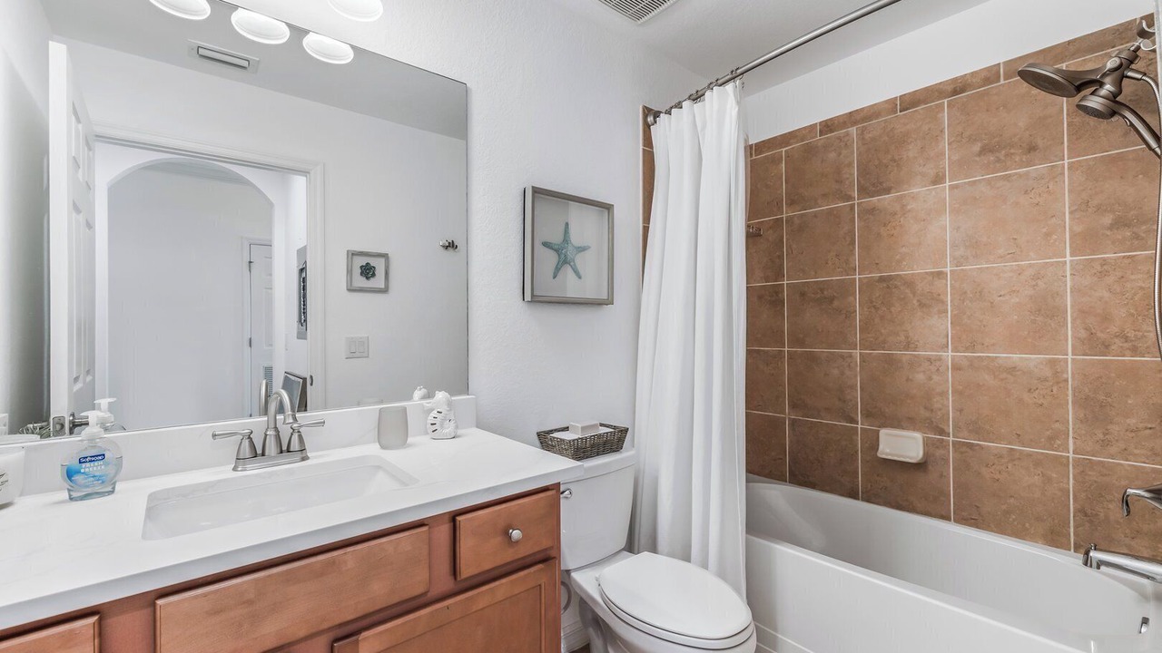 Photo of Bathroom in Naples