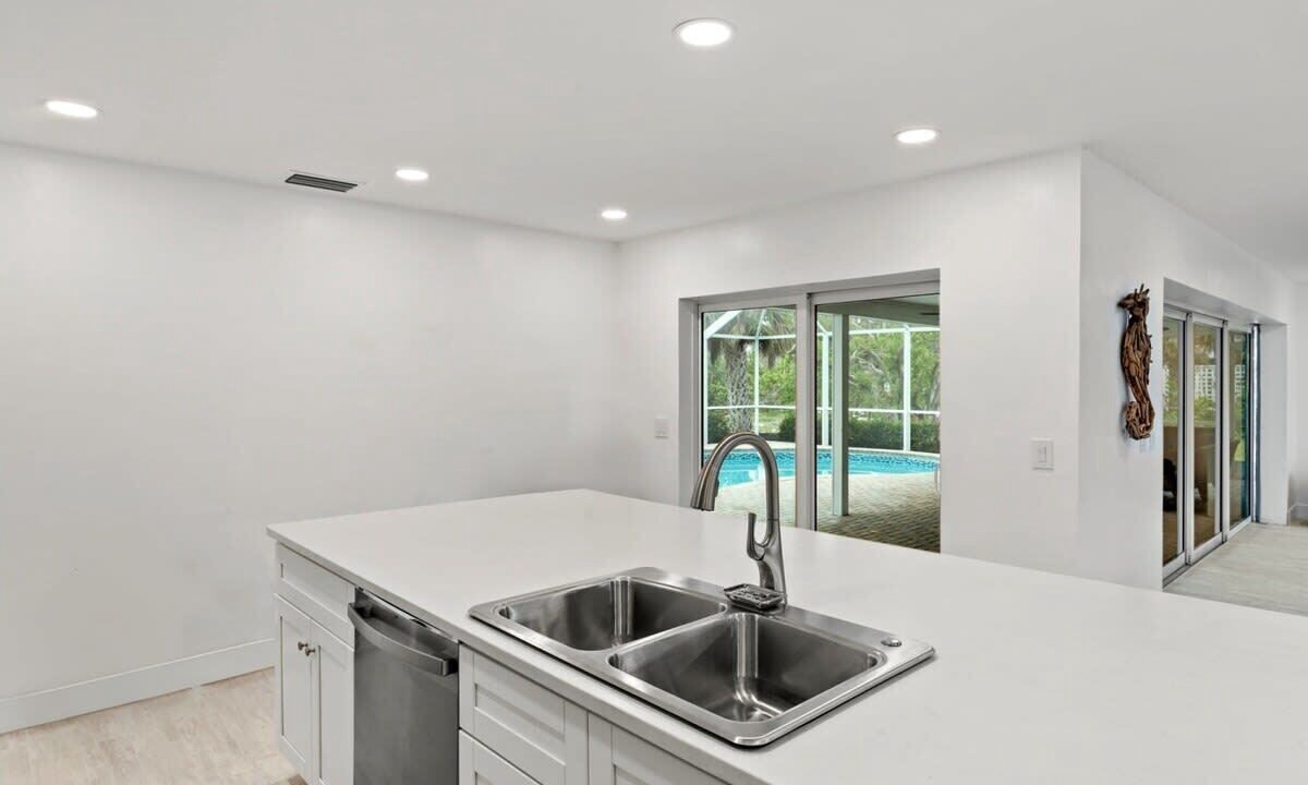 Photo of Outdoor in Bright Water