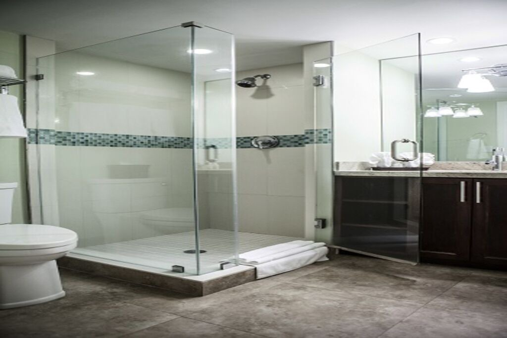 Photo of Bathroom in Coconut Grove