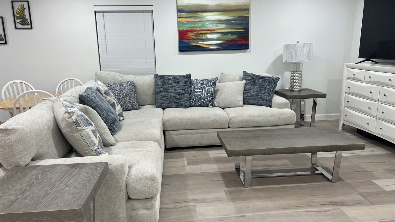 Photo of Livingroom in Highland