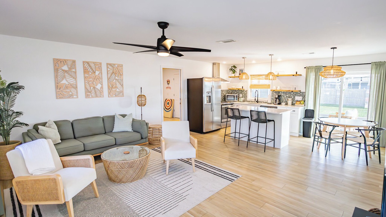 Photo of Livingroom in Indian River Estates