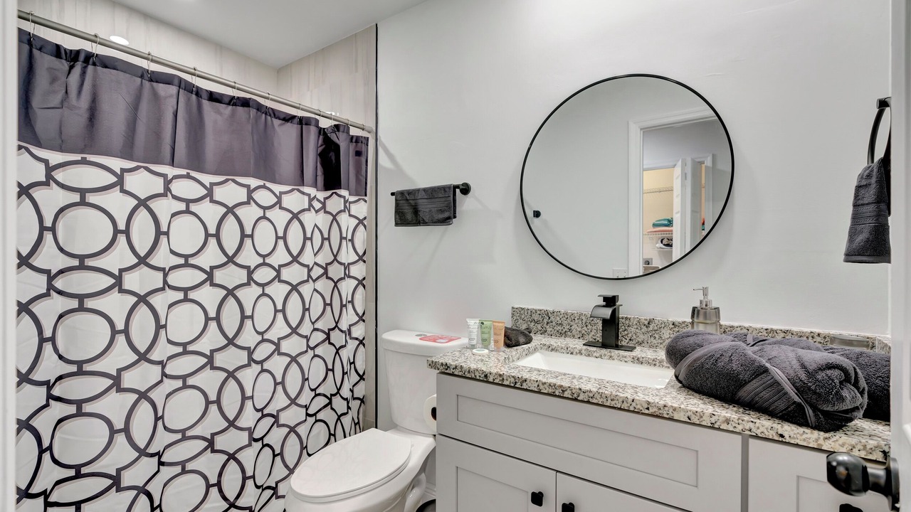 Photo of Bathroom in Port Saint Lucie