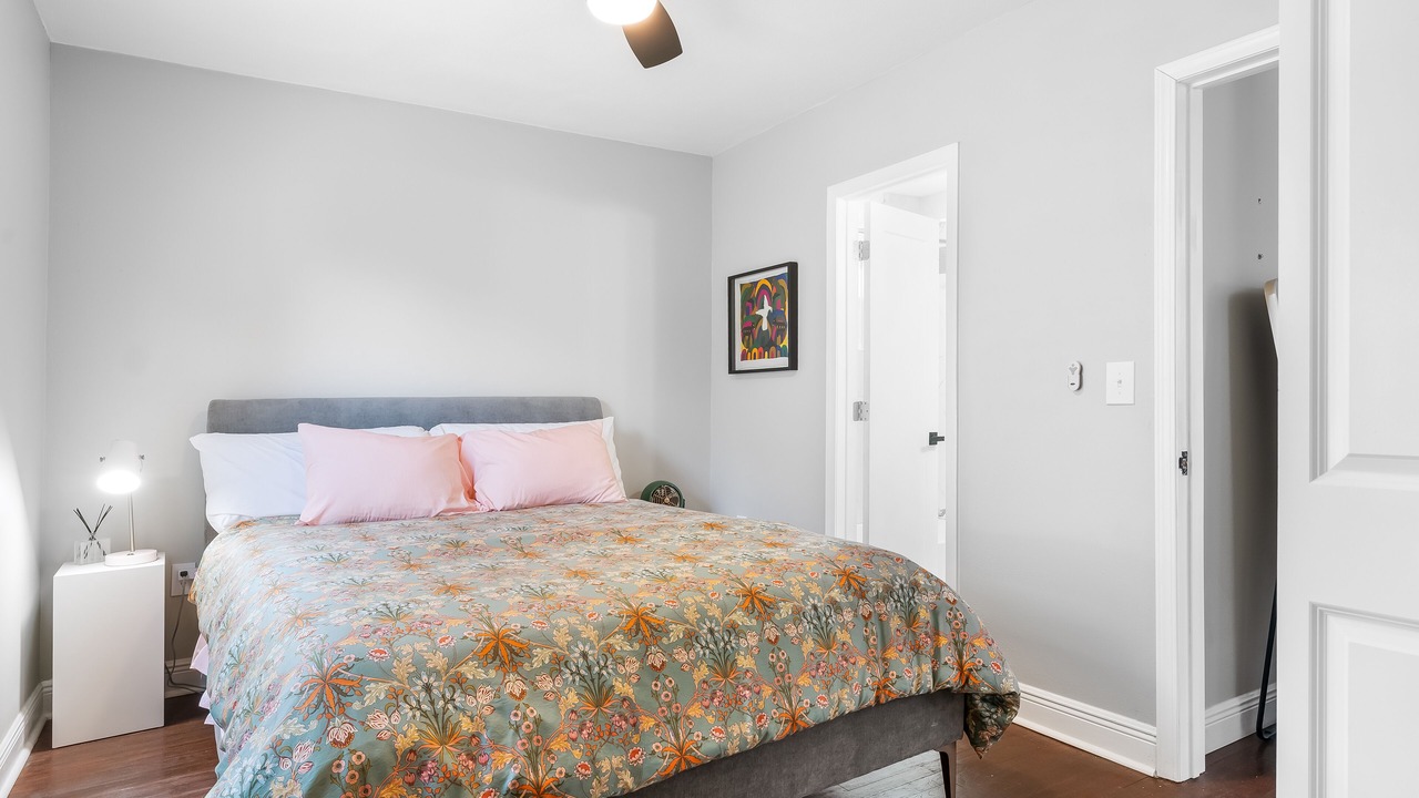 Photo of Bedroom in United Central