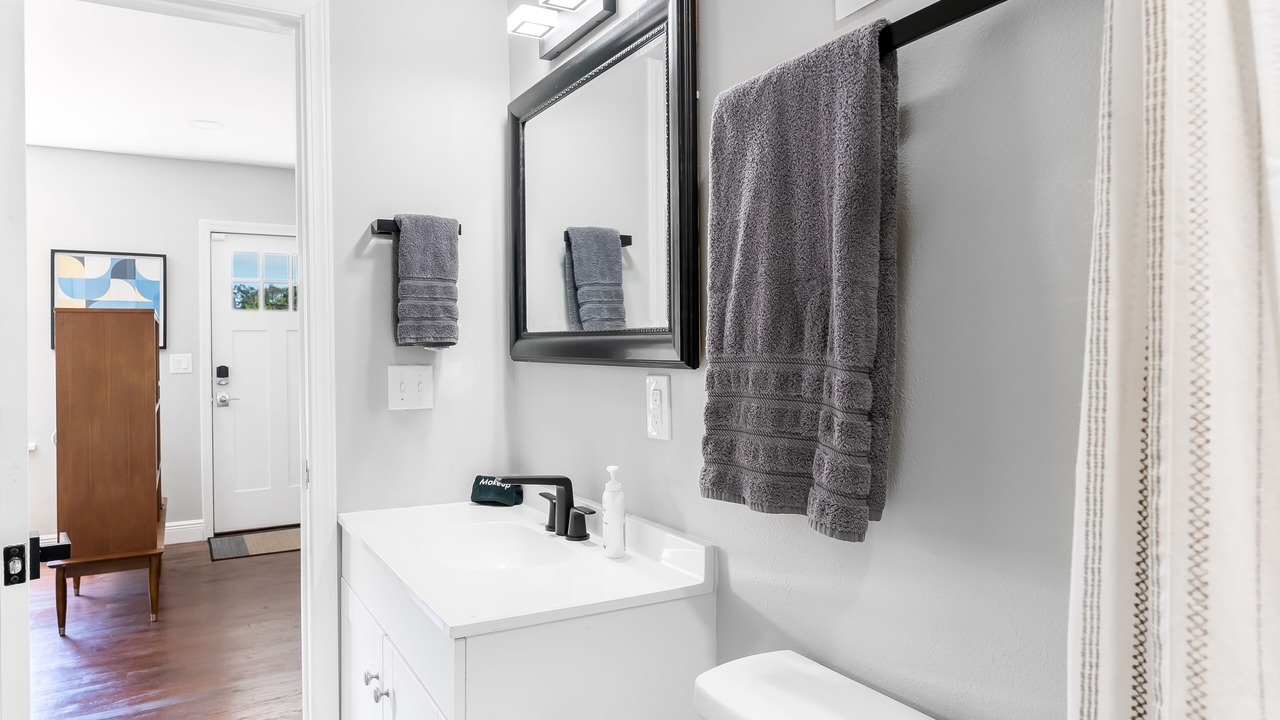 Photo of Bathroom in United Central