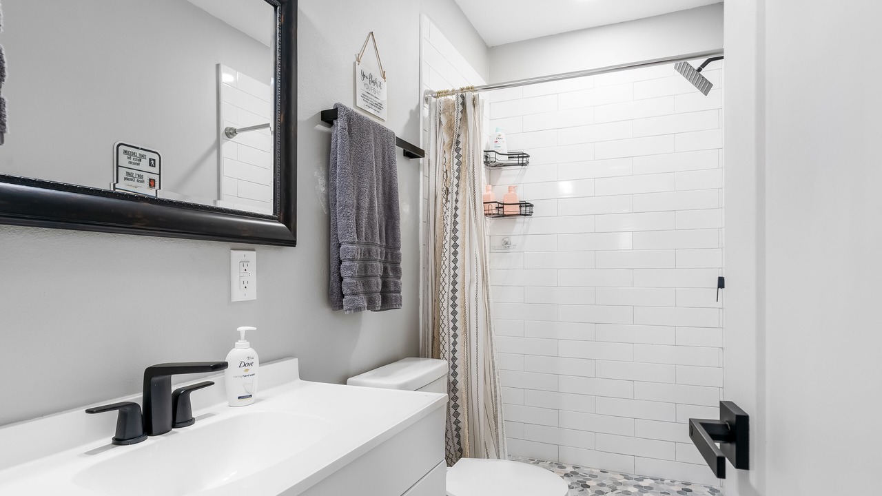 Photo of Bathroom in United Central