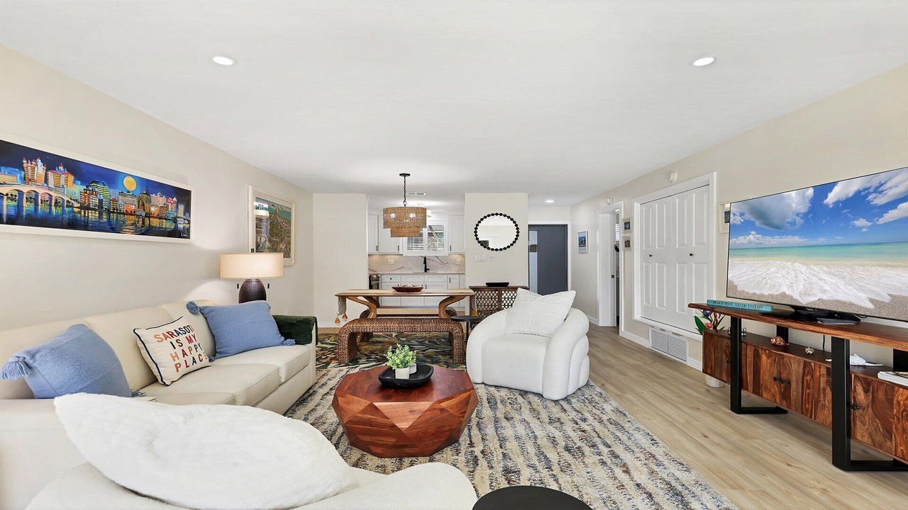 Photo of Livingroom in Saint Armands Key