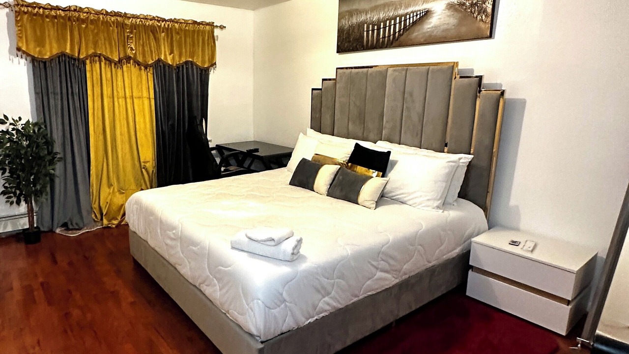 Photo of Bedroom in Van Nest