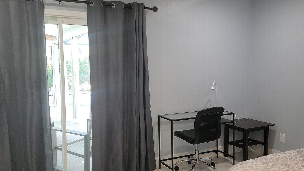 Photo of Bedroom in Yacht Club