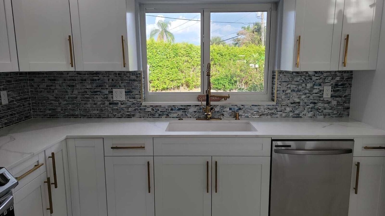 Photo of Kitchen in Yacht Club