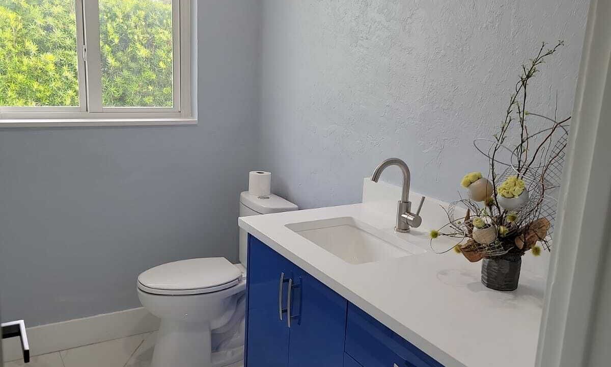 Photo of Bathroom in Yacht Club