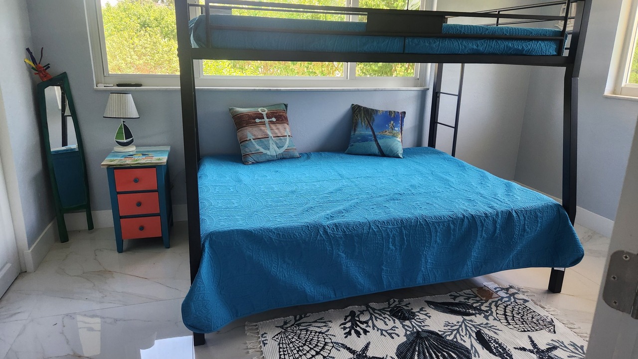 Photo of Bedroom in Yacht Club