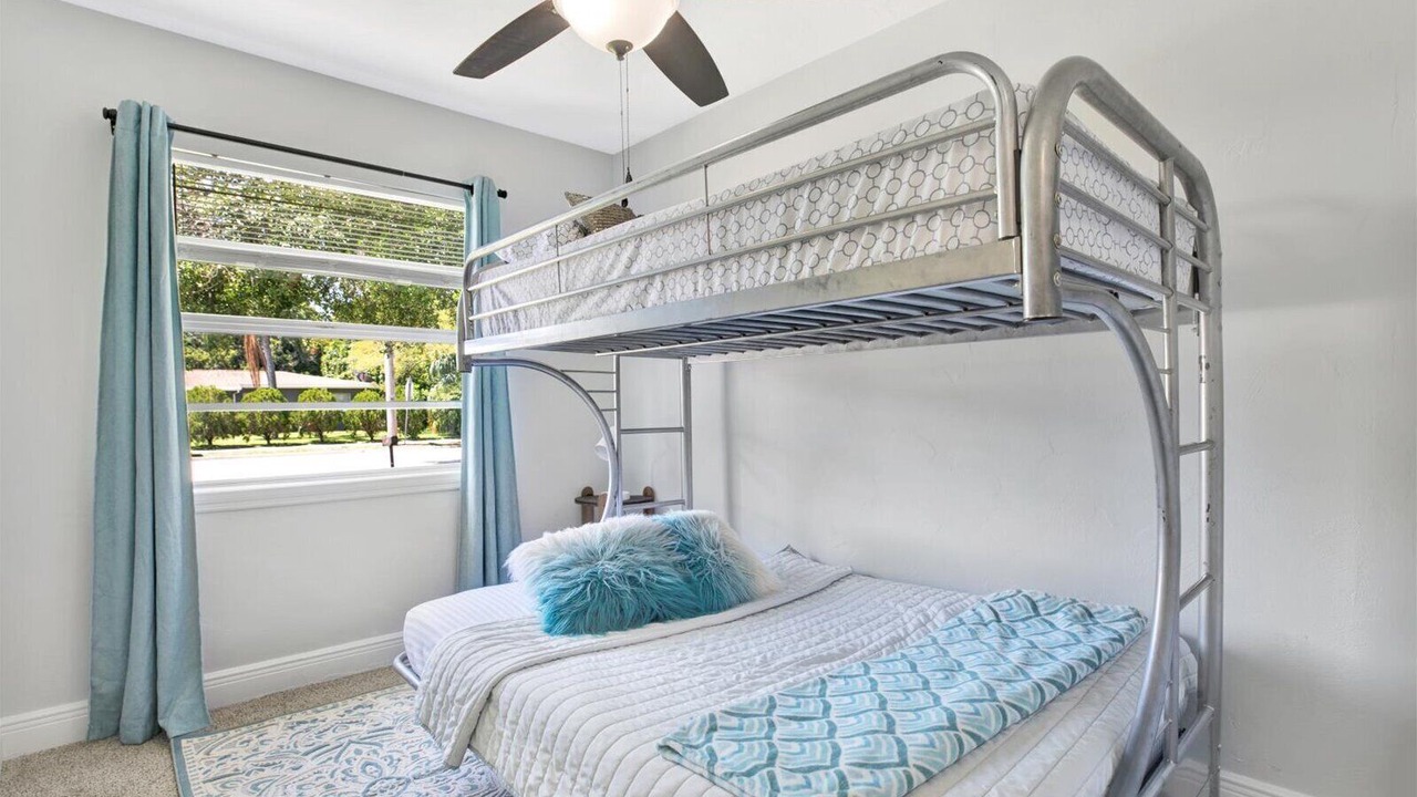 Photo of Bedroom in Sun Bay South