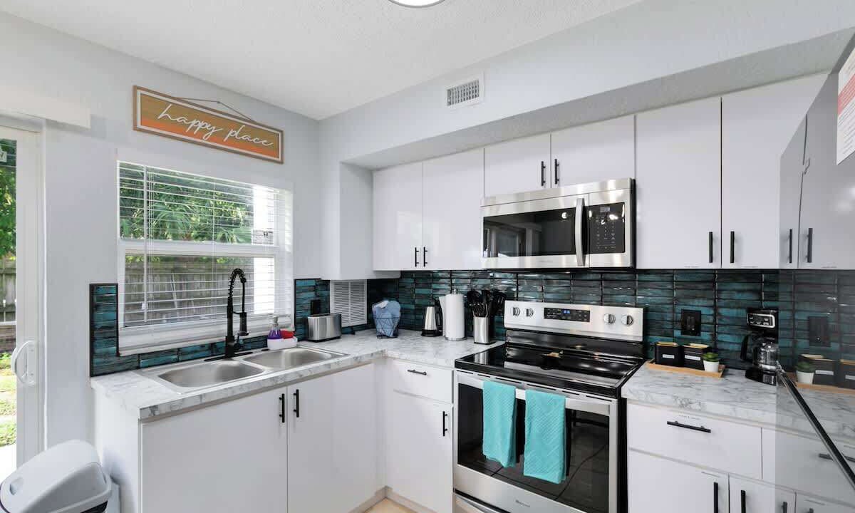 Photo of Kitchen in Indian Harbour Beach