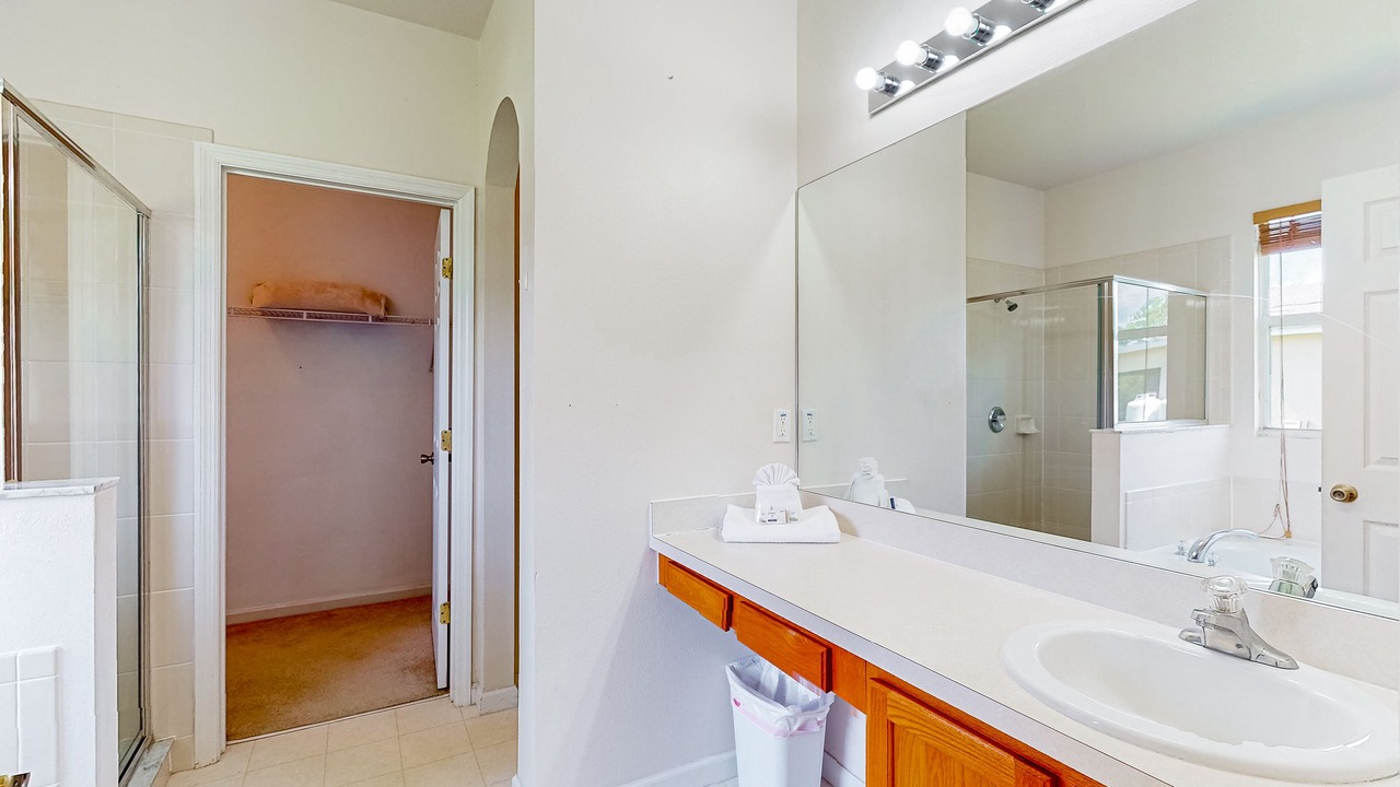 Photo of Bathroom in Port Malabar