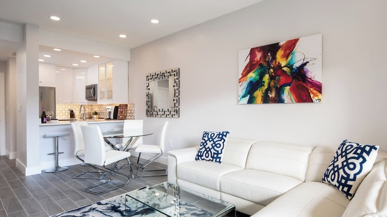 Photo of Livingroom in Grey Oaks