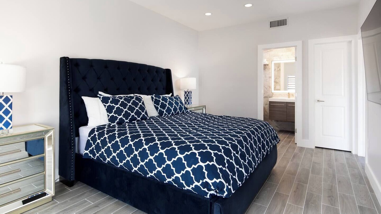 Photo of Bedroom in Grey Oaks