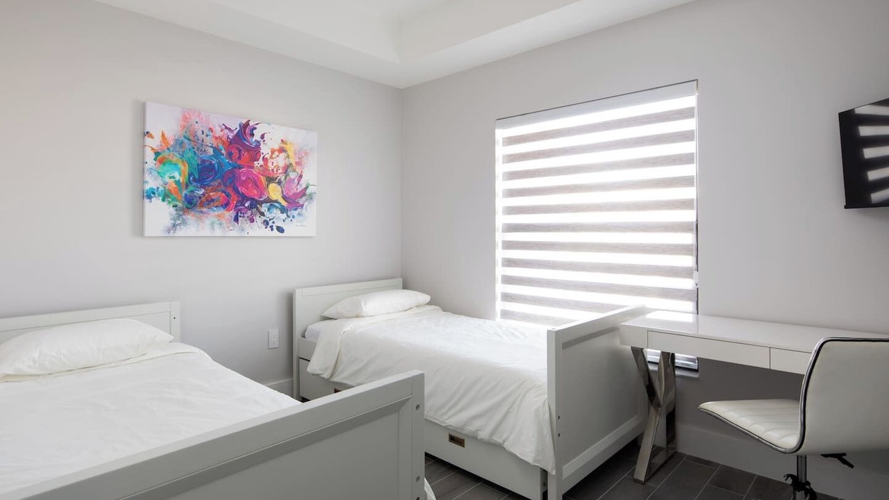 Photo of Bedroom in Grey Oaks