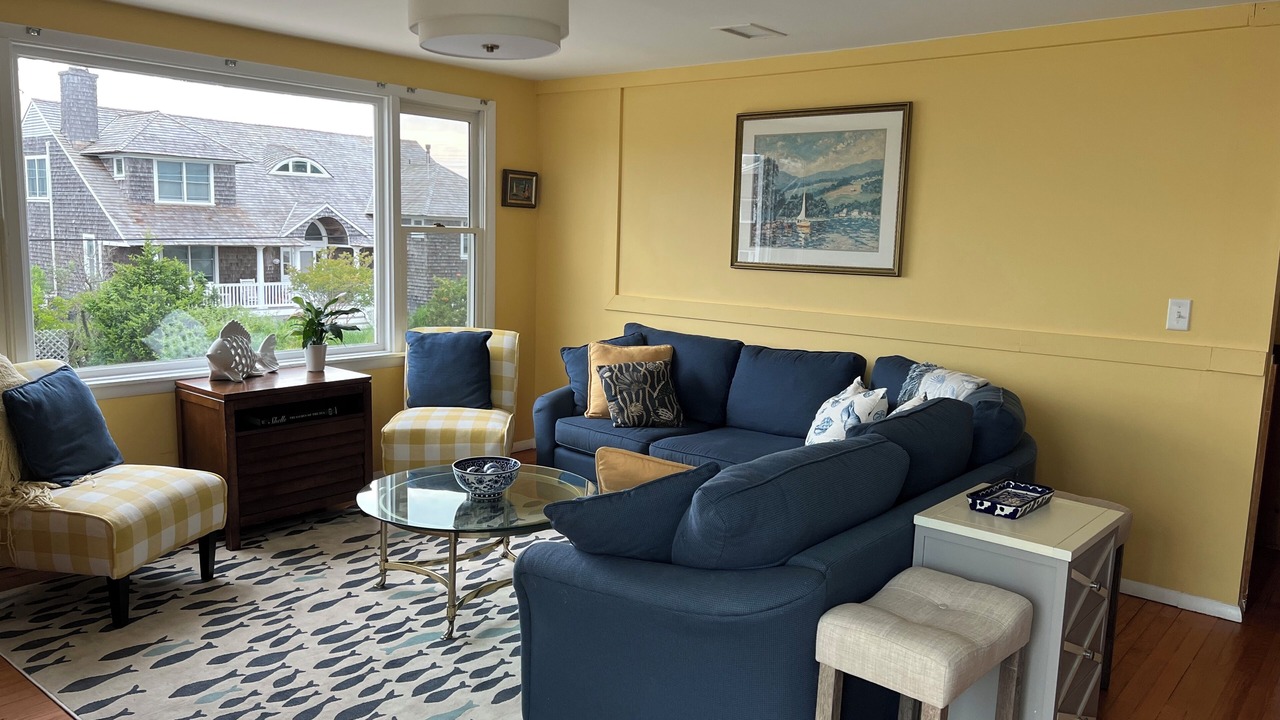 Photo of Livingroom in North Beach Haven