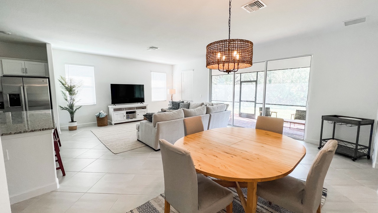 Photo of Bedroom in River Hall