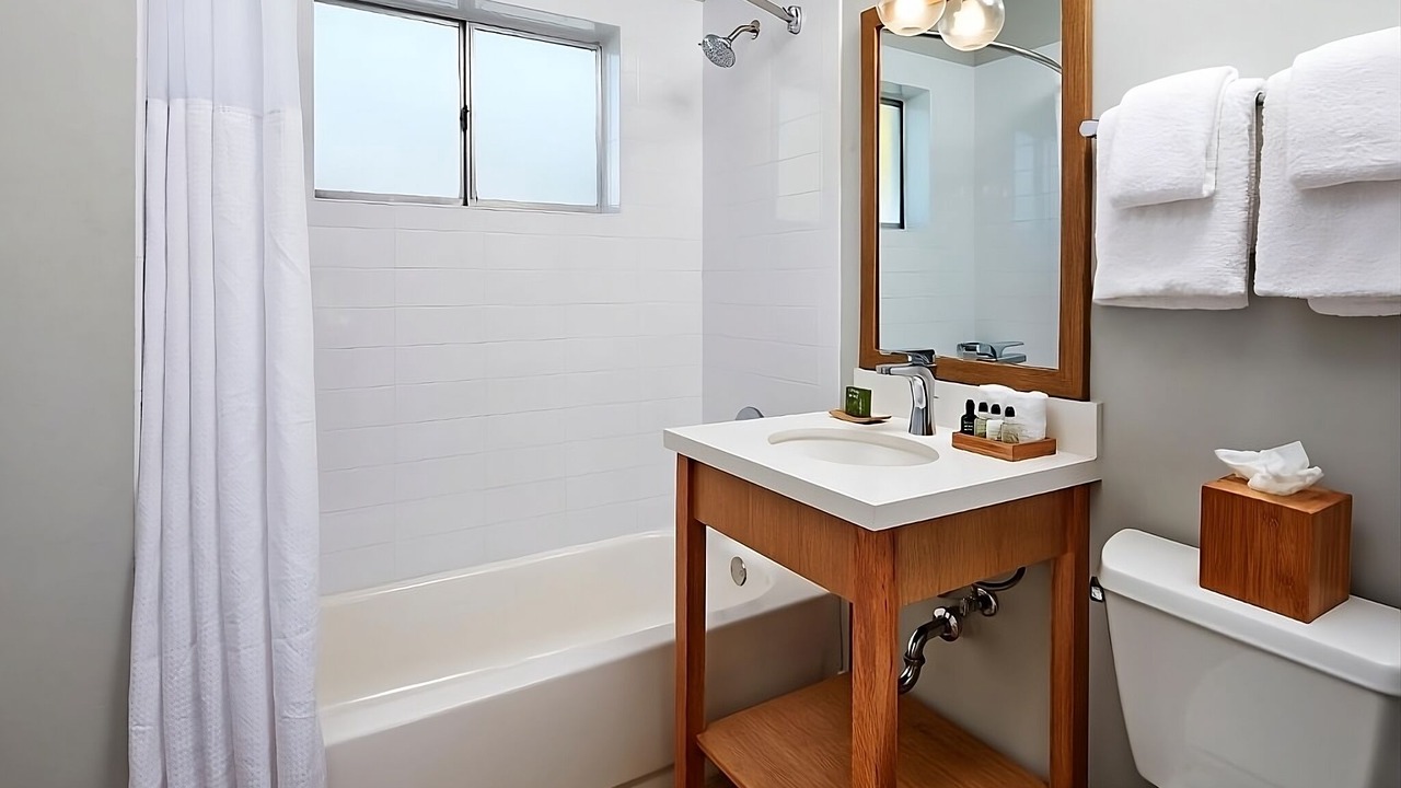 Photo of Bathroom in Islamorada