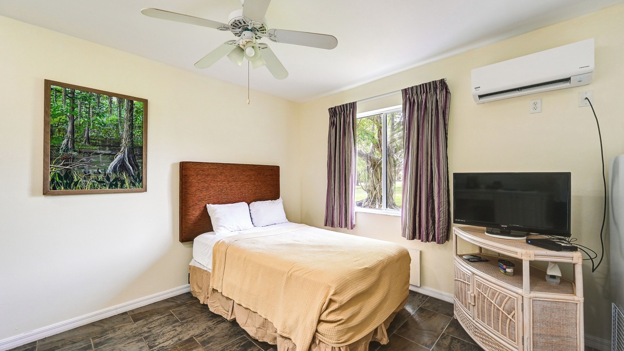 Photo of Bedroom in Naples