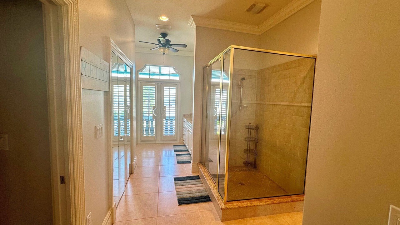 Photo of Bathroom in Siesta Isle