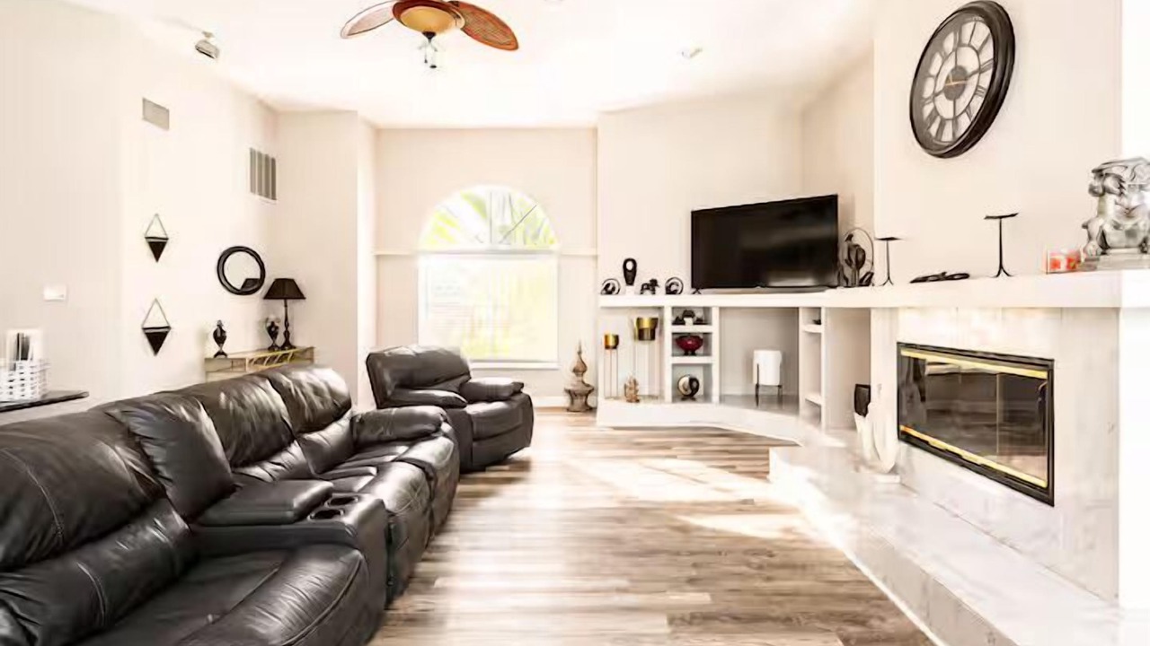 Photo of Livingroom in Ozona
