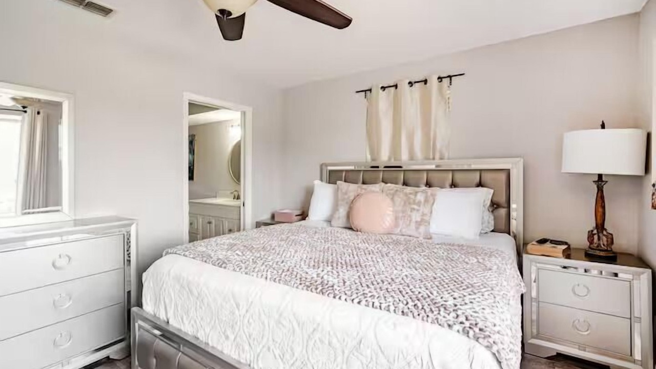 Photo of Bedroom in Ozona