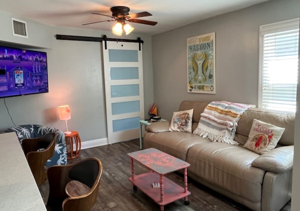 Photo of Livingroom in United Central