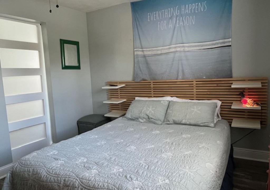 Photo of Bedroom in United Central