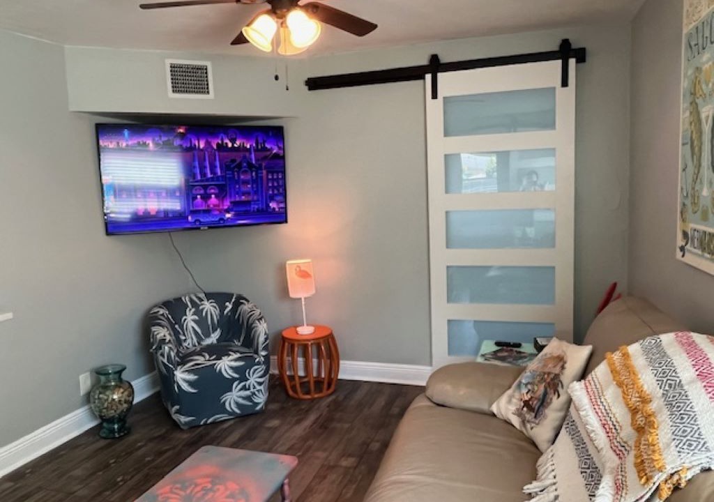 Photo of Livingroom in United Central