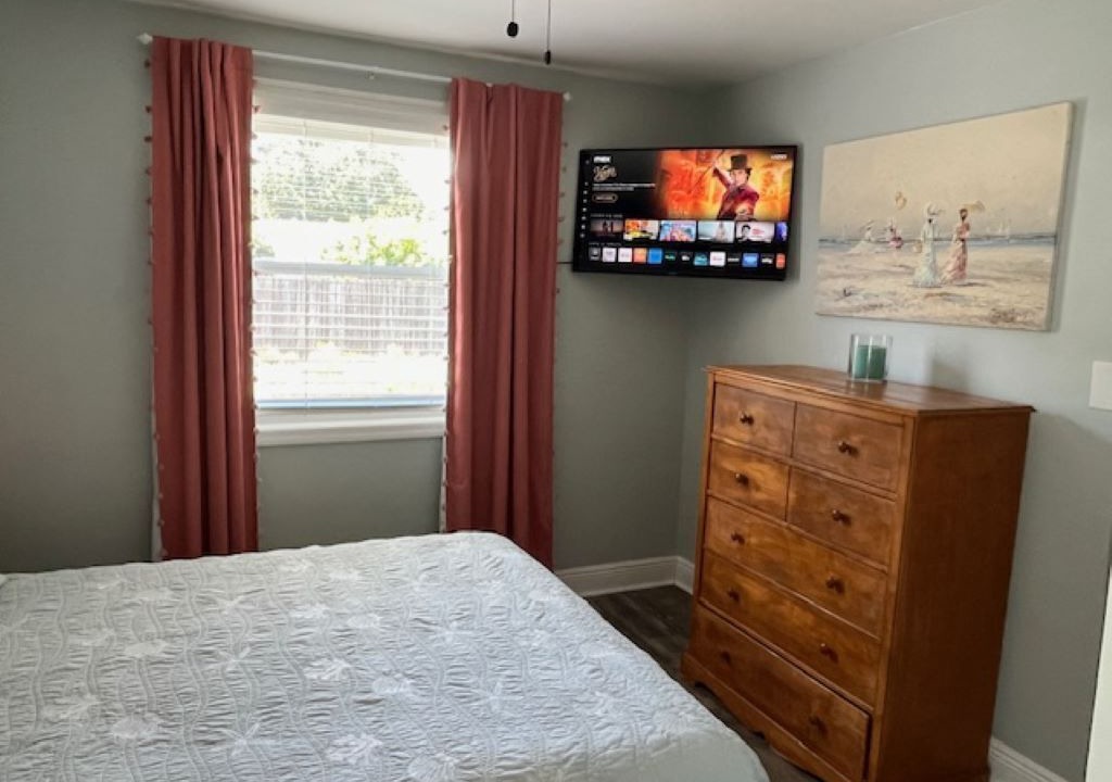Photo of Bedroom in United Central