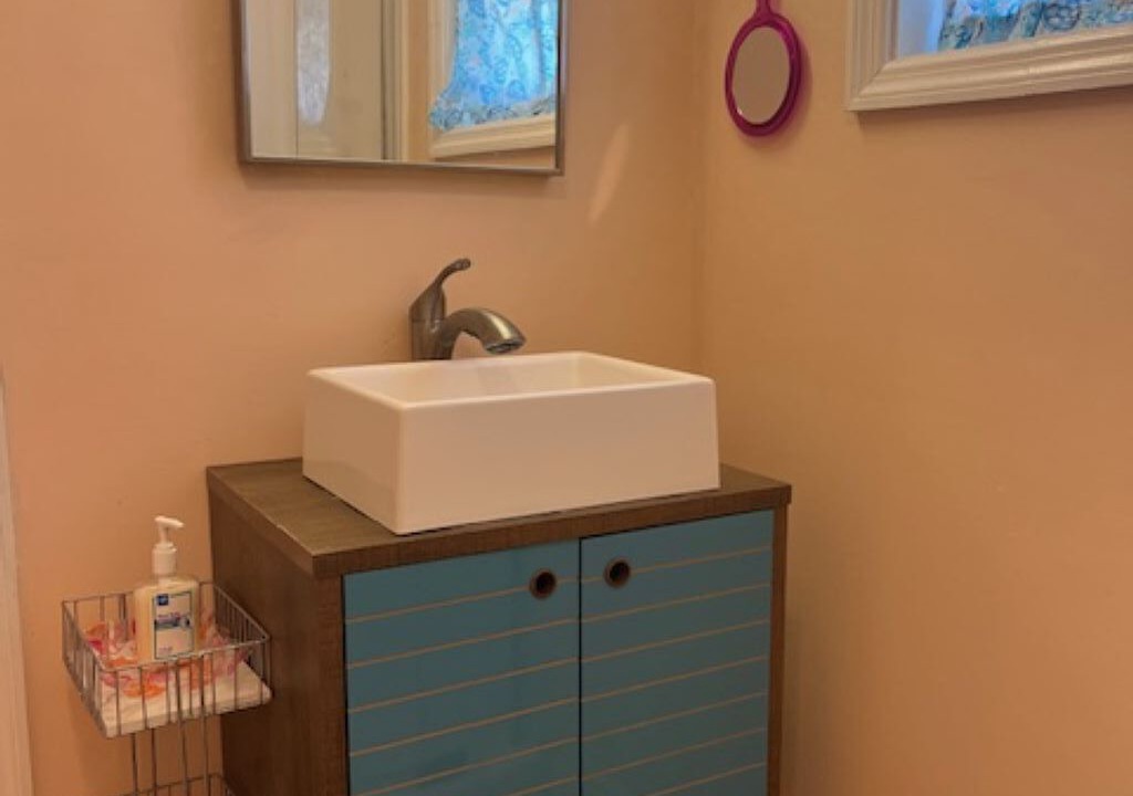 Photo of Bathroom in United Central
