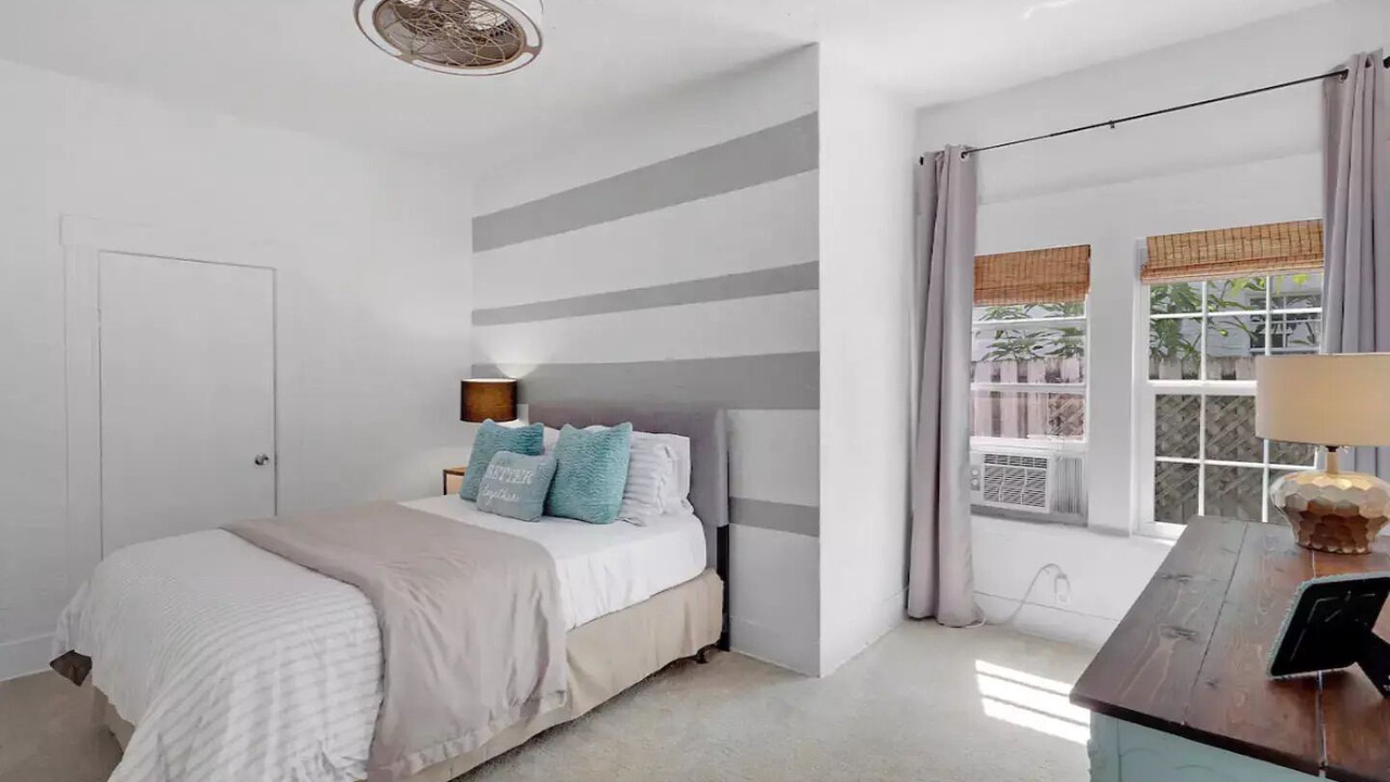 Photo of Bedroom in Parrot Cove