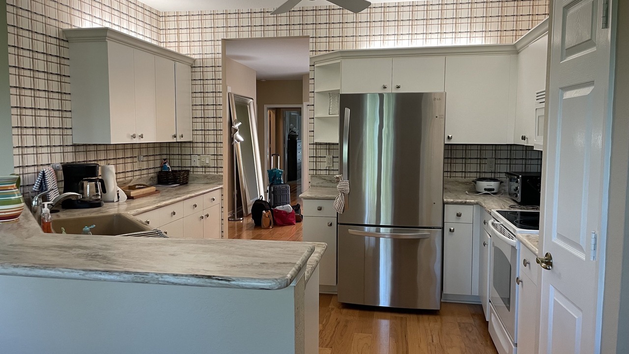 Photo of Kitchen in Imperial Golf Estates
