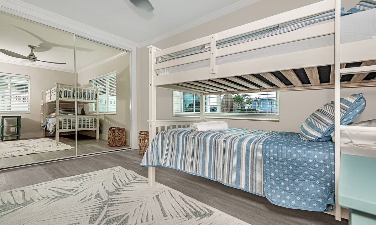 Photo of Bedroom in Snug Harbor