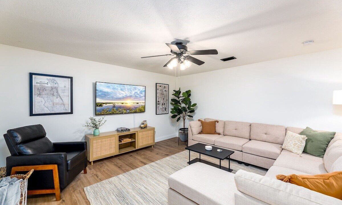 Photo of Bedroom in Interchange Square