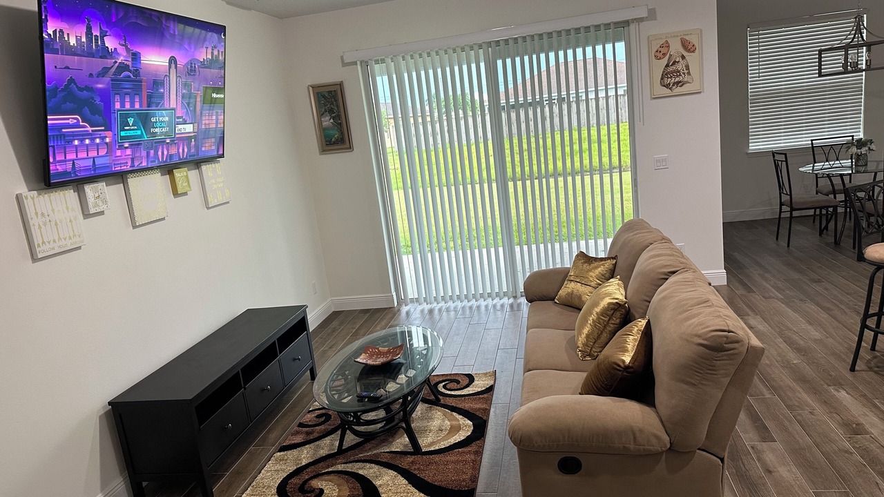 Photo of Livingroom in Port Saint Lucie