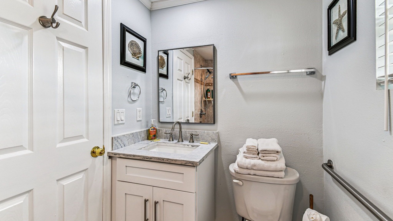 Photo of Bathroom in Bay Esplanade