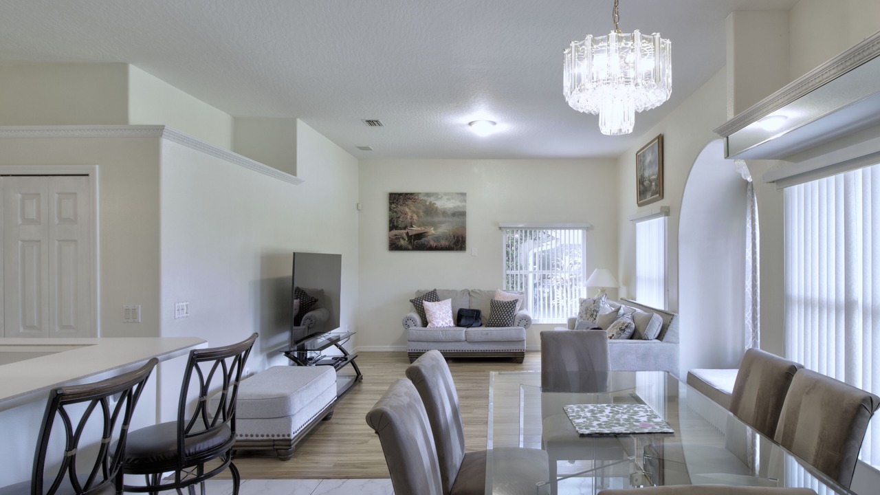 Photo of Livingroom in West Melbourne