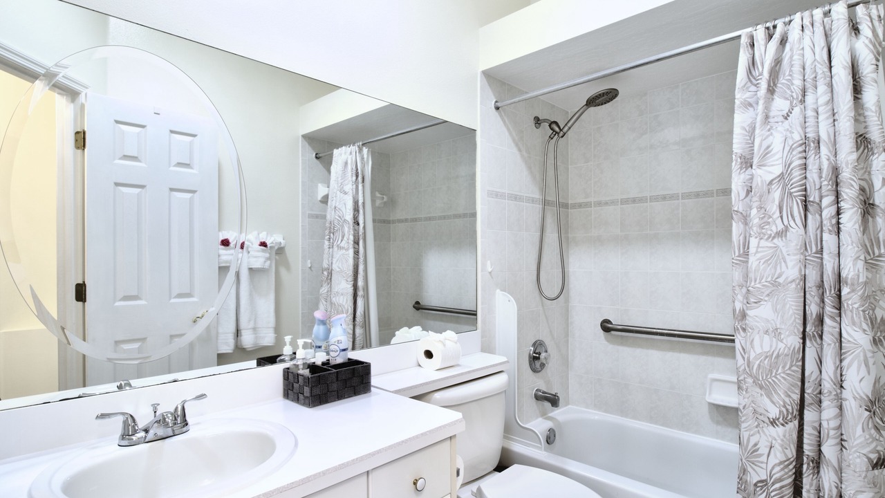 Photo of Bathroom in West Melbourne