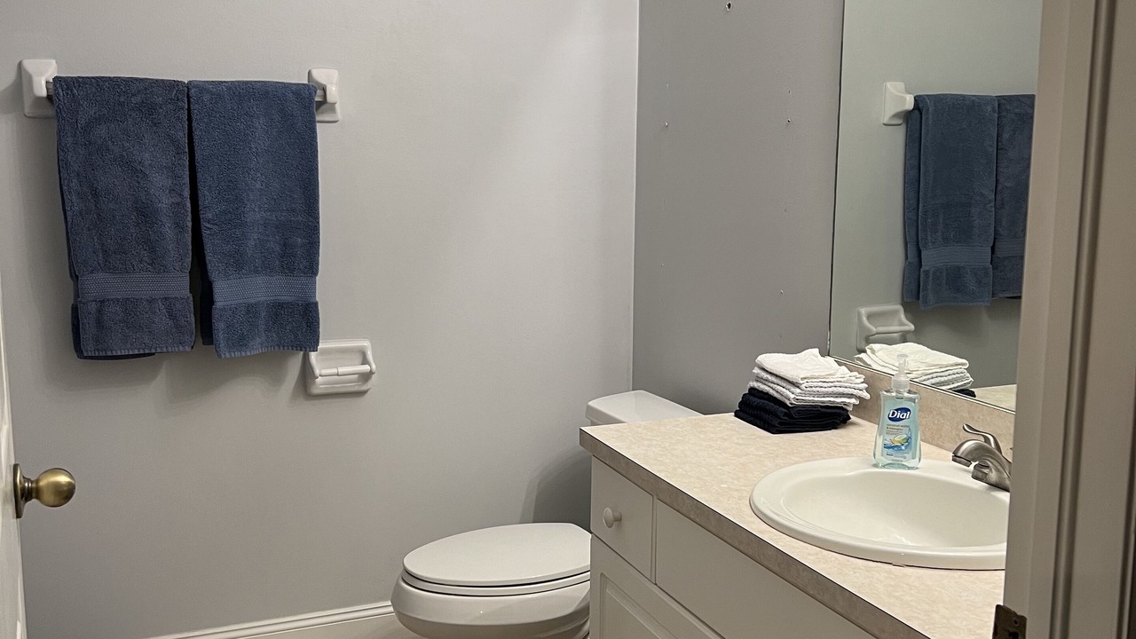 Photo of Bathroom in San Carlos Park