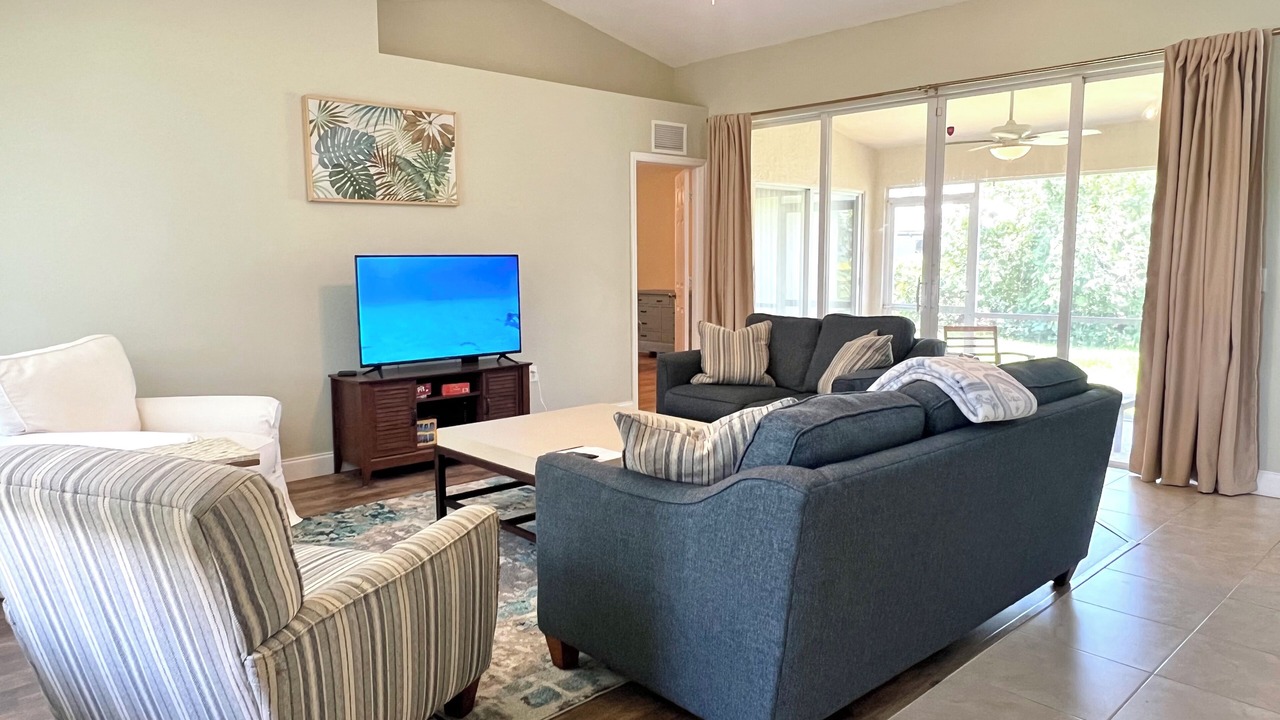 Photo of Livingroom in San Carlos Park