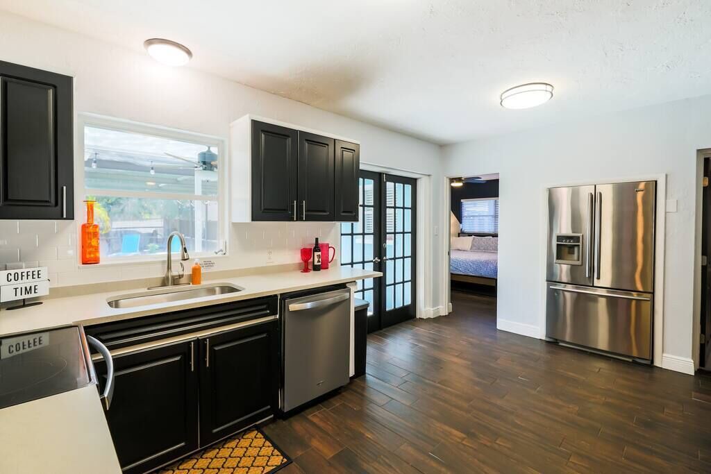 Photo of Kitchen in South Pinellas Community Council