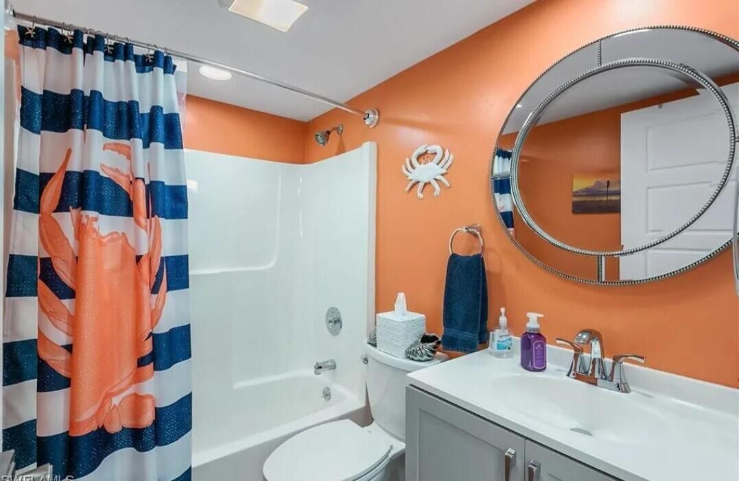 Photo of Bathroom in Yacht Club