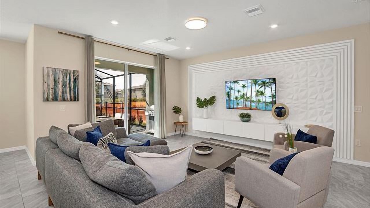 Photo of Livingroom in Loughman