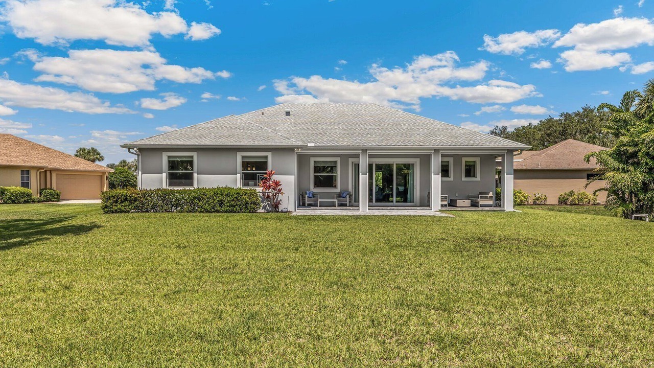 Photo of Outdoor in Imperial Golf Estates