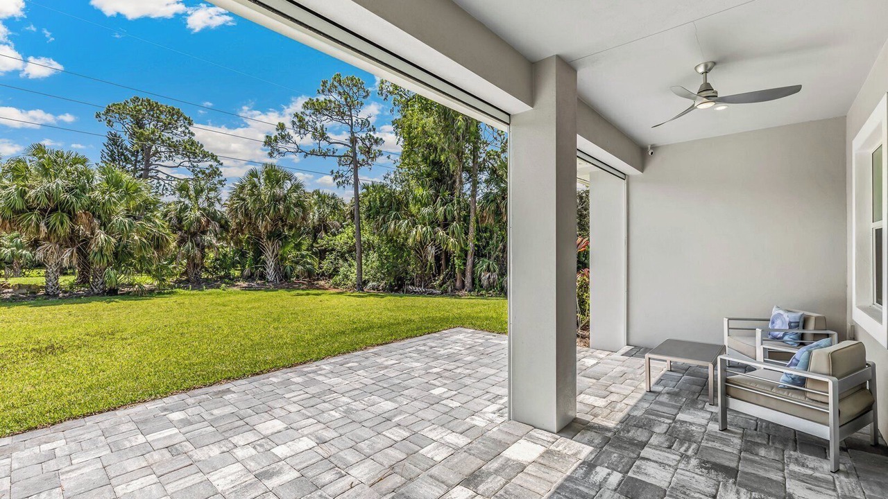 Photo of Patio Balcony in Imperial Golf Estates