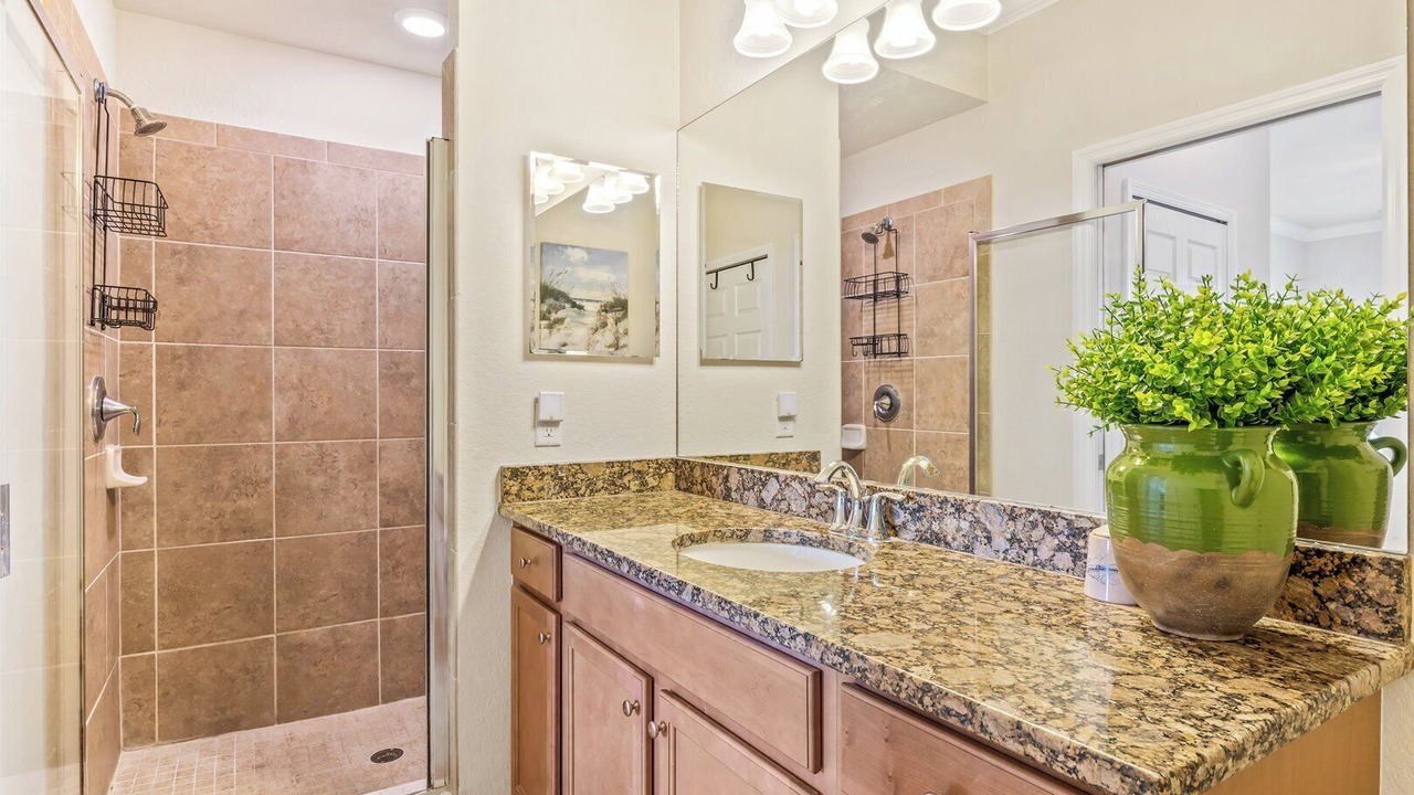 Photo of Bathroom in Naples