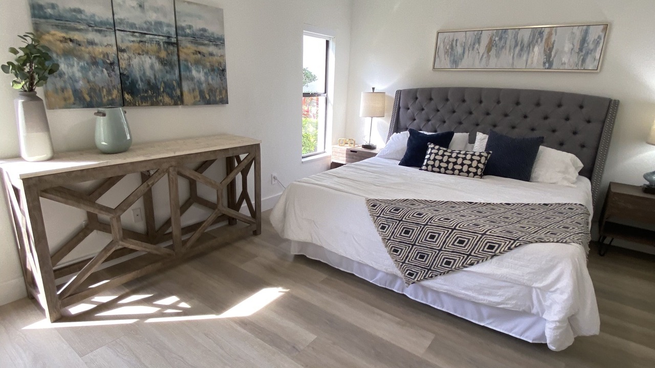 Photo of Bedroom in Pelican Bay